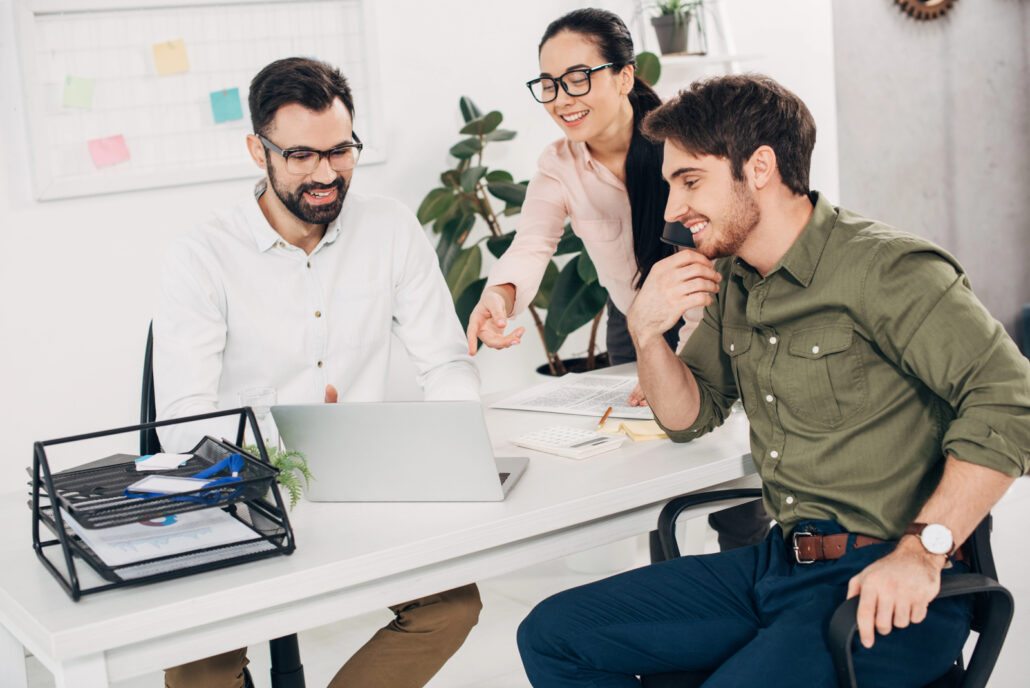 Professionelles Webdesign für Verbände, Stiftungen & Organisationen.